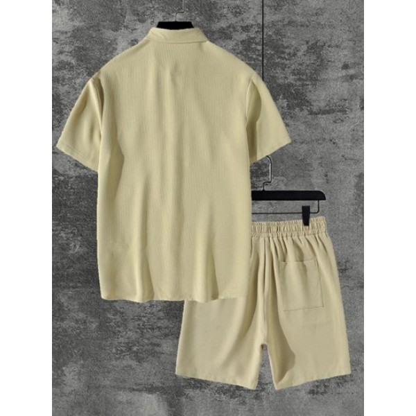 Men's Basic Plain Color Double Flap Pockets Design Textured Button Front Short Sleeves Shirt And Shorts Casual Set